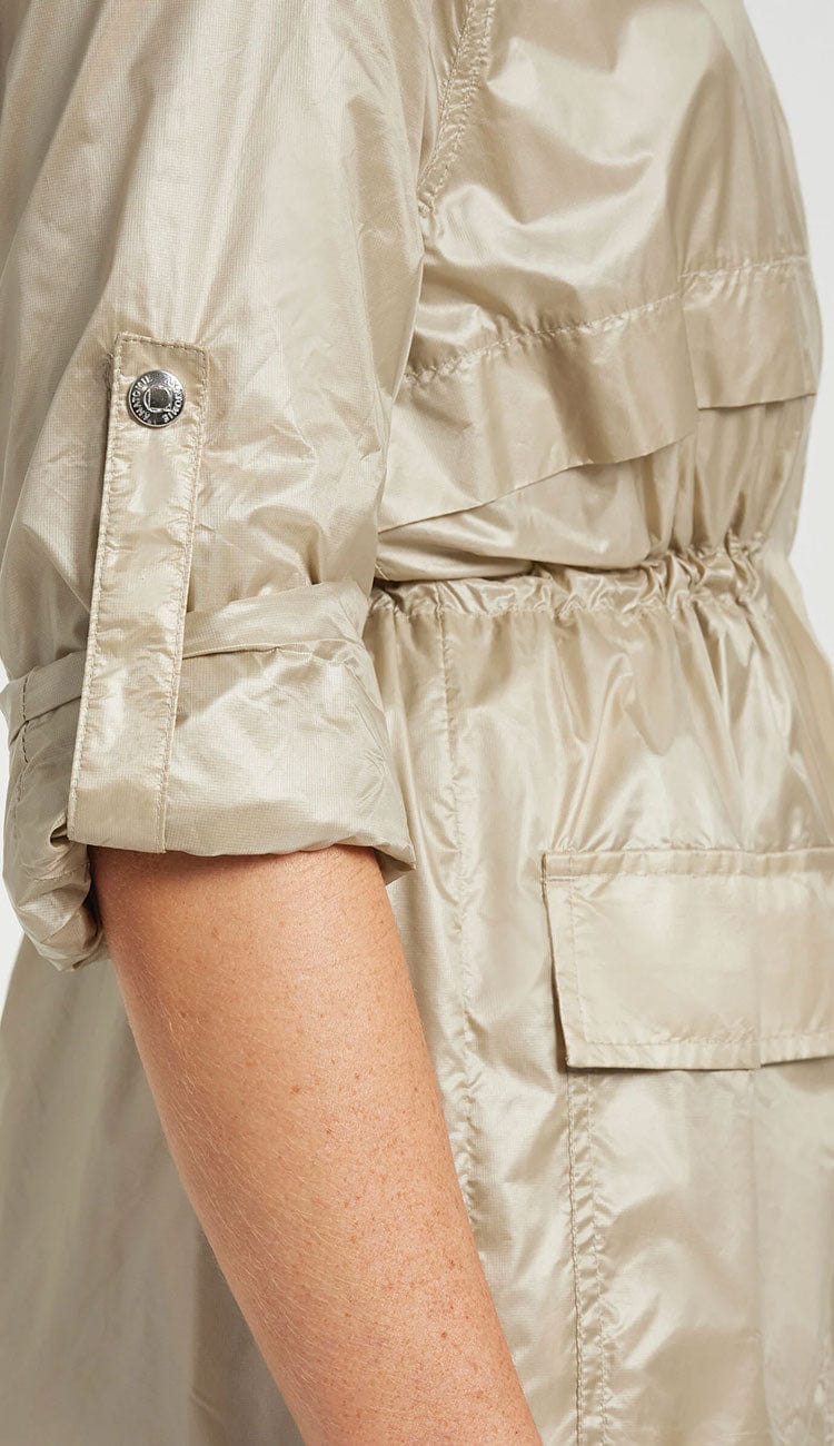 Ramona Windbreaker by Anatomie in champagne detail view - Paula & Chlo