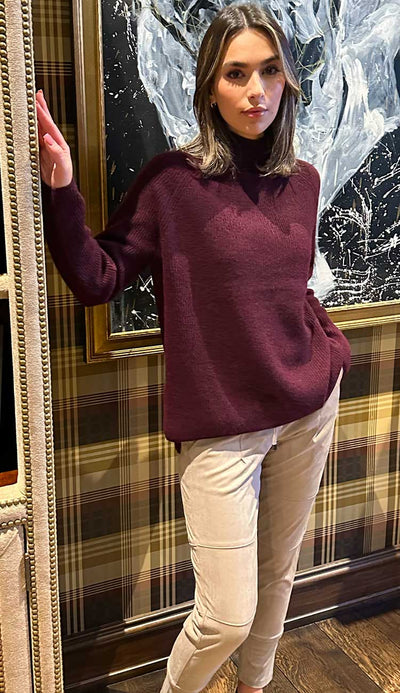 White and Warren Ribbed Standneck Sweater in Chianti worn with Candice vegan suede pants. Shop the look at Paula & Chlo.
