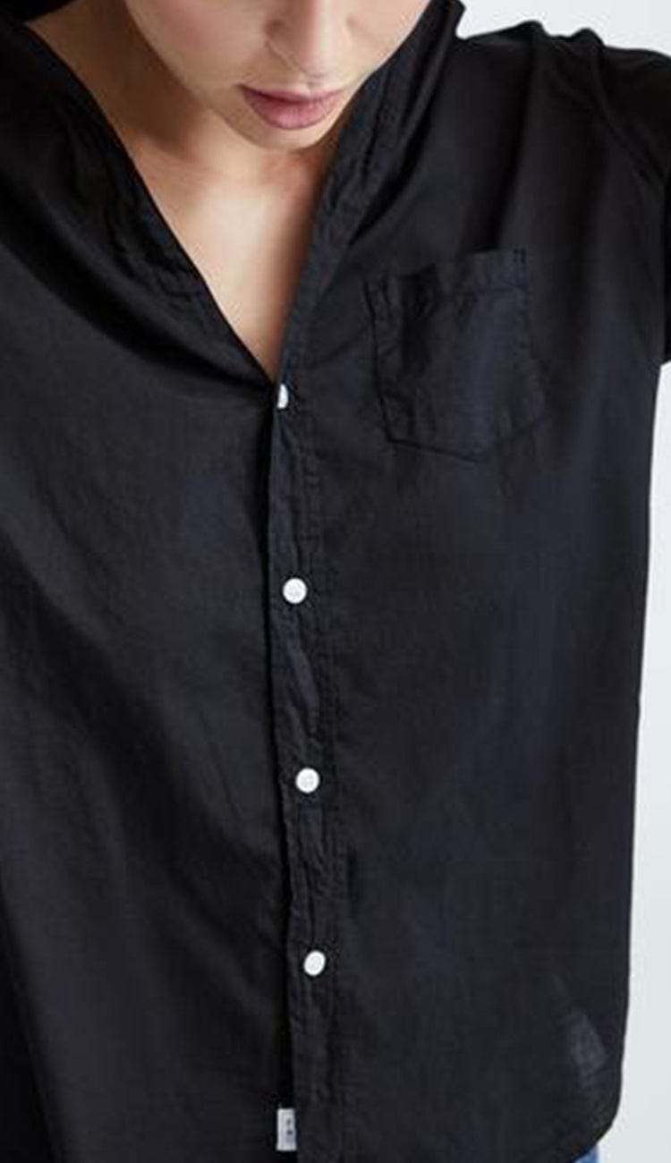 Frank & Eileen Eileen Black light Poplin Button Down Shirt detail view 2