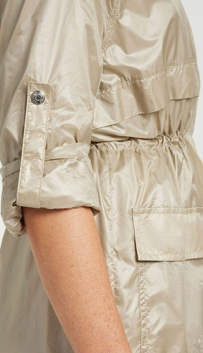 Ramona Windbreaker by Anatomie in champagne detail view - Paula & Chlo