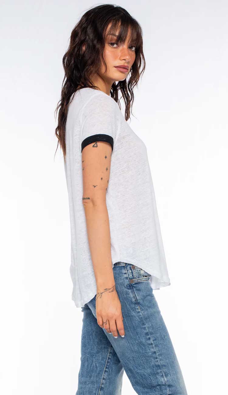wilt linen black tee side view white trimmed with black and blue jeans