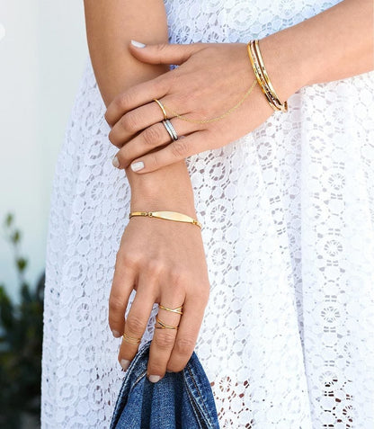 Zoe Crossover Ring
