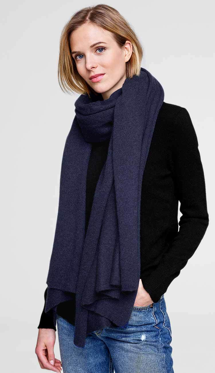 White + Warren cashmere top travel wrap