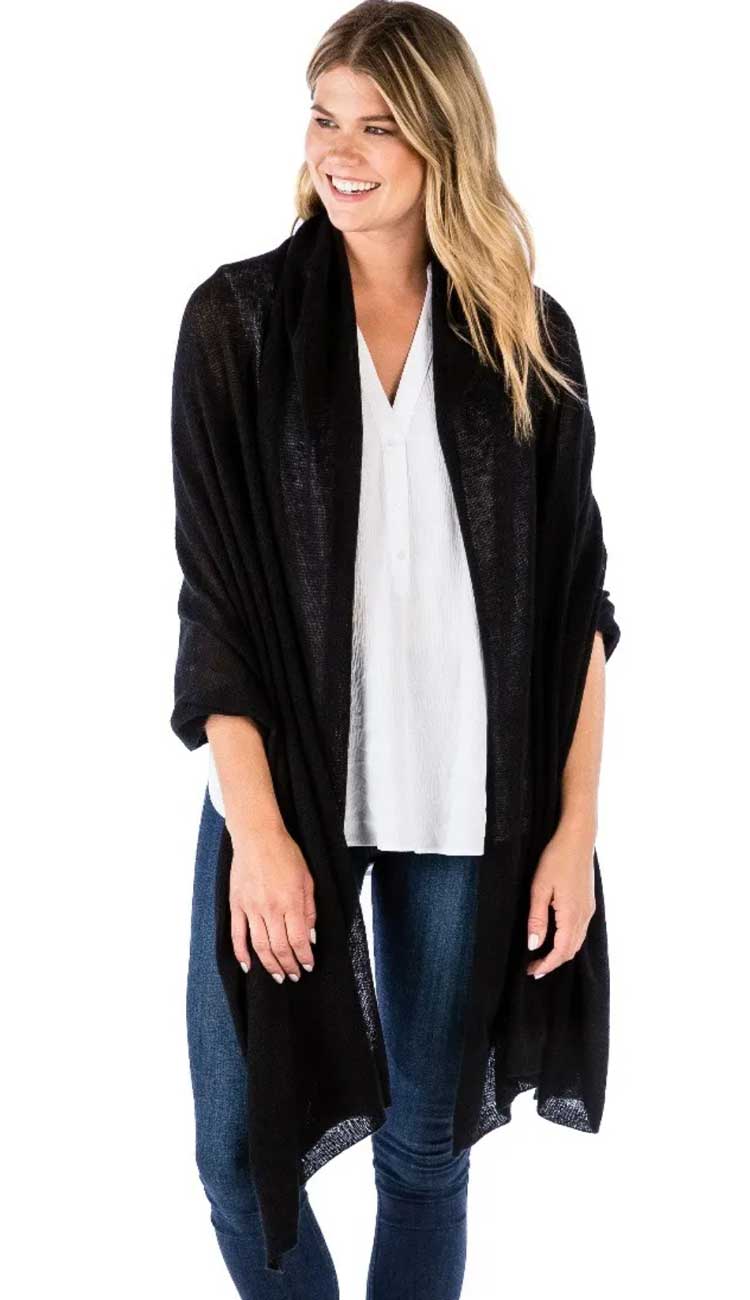 100% cashmere breezy travel wrap by Alashan in Black - Paula & Chlo