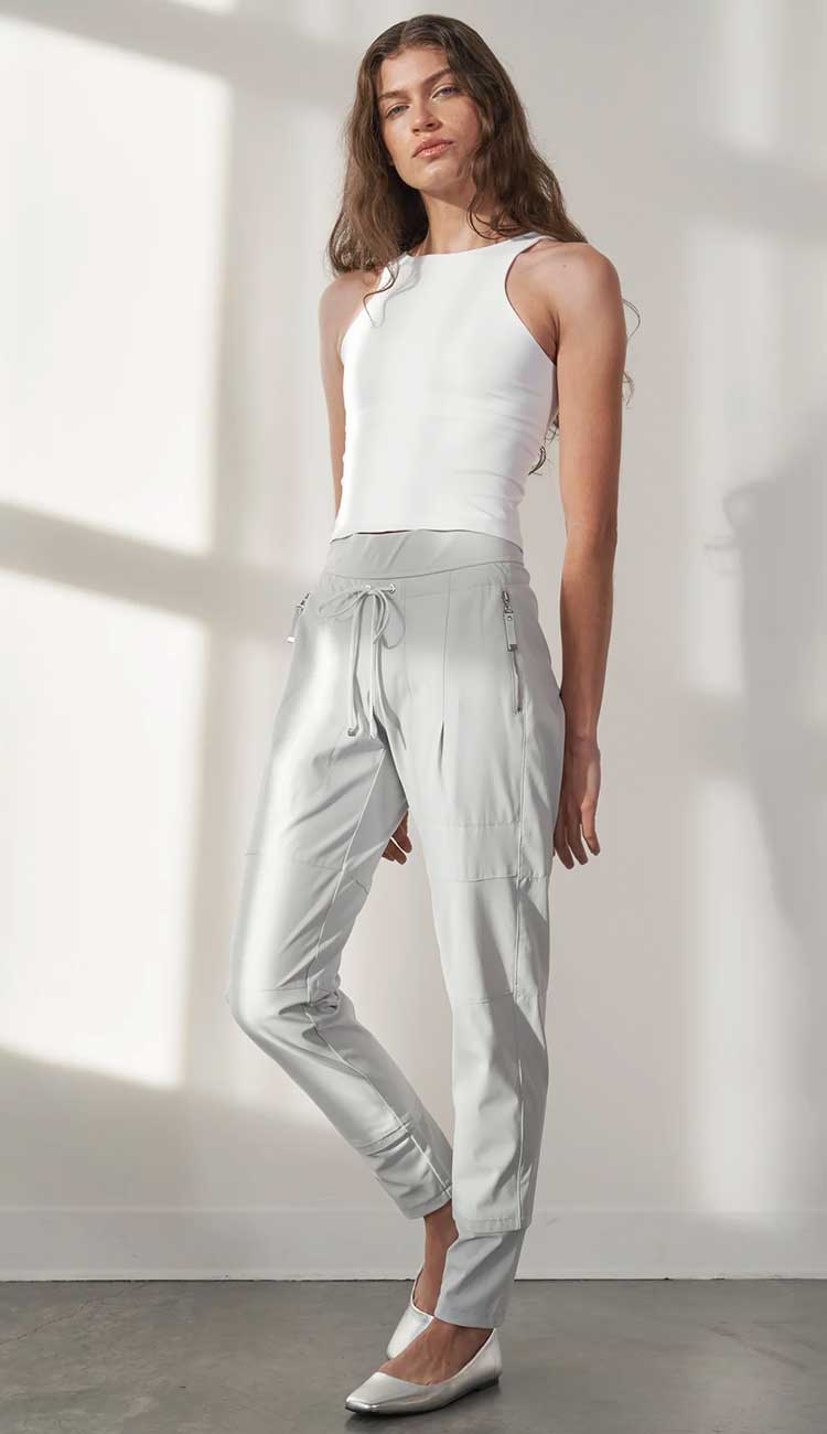 Raffaello Rossi Candy Pant in light gray, women’s slim jogger pant with drawstring waist and zip pockets