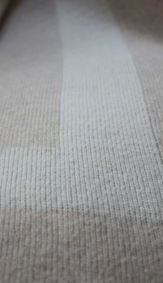 cashmere throw reverse side detail