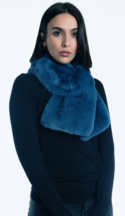 pull through scarf blue mirage detail