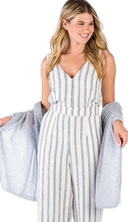 100% cashmere breezy travel wrap by Alashan in Shade - Paula & Chlo